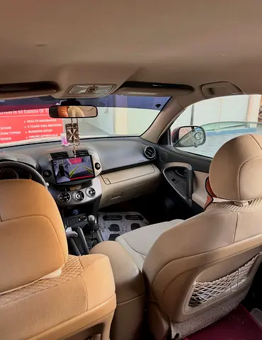 2011 Toyota RAV 4 照片 3