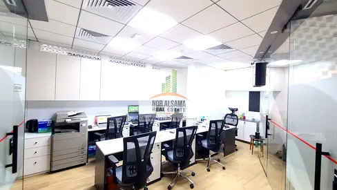 PARKING SIDE | X-BLOCK England Cluster | READY OFFICE