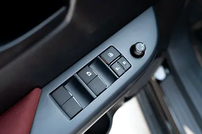 صورة 6 لـ 2026 Toyota HILUX
