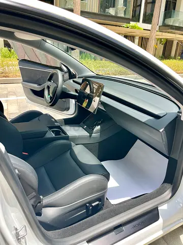 Tesla Model 3 Performance, миниатюра 13