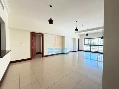Unfurnished Two Bedroom I Bright and Spacious