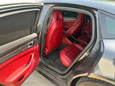 2018 Porsche PANAMERA 缩略图 6