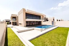 Single Row | Private Pool | Overlooking the Garden