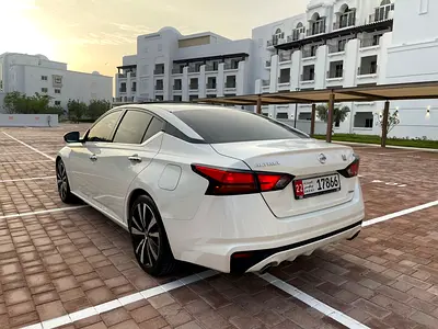 2022 Nissan ALTIMA — миниатюра 3