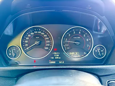 صورة مصغرة 16 لـ 2015 BMW 3-SERIES