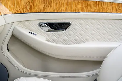 صورة مصغرة 11 لـ 2021 Bentley CONTINENTAL