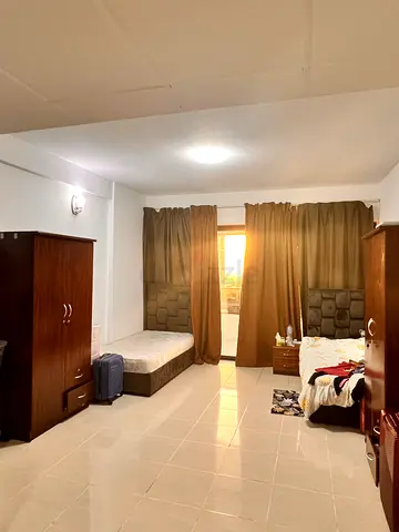 Ladies bed space! DIFC NEAR FINANCIAL METRO