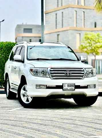Toyota Land Cruiser 2011 VXRi V8 60th Anniversary (Full Option) GCC specs