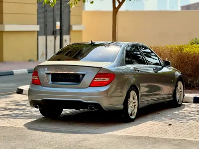 صورة مصغرة 4 لـ 2012 Mercedes-BENZ C-CLASS