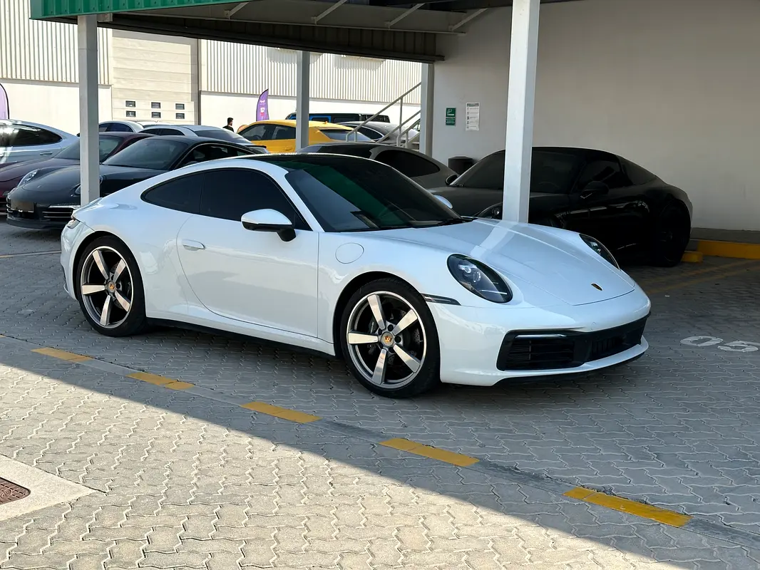 بورشه 911 2024