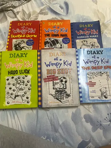 6 set of diary of wimpy kid books (bedazzled comedy worth it amazing condition)
