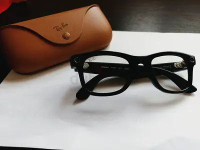 Ray-Ban Stories Wayfarer Smart Glasses 2nd generation