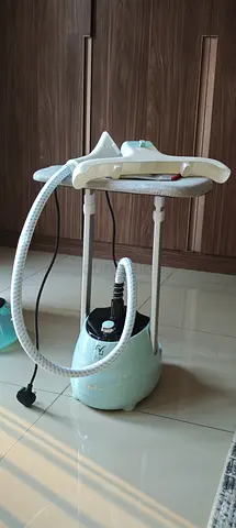 Nobel NGS45 Garment Steamer - 1.8L Tank, Telescopic Pole