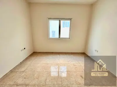 Looking like a beautiful apartment 1bhk neat and clean family building just in 27k