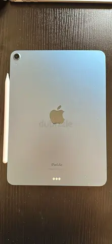 Apple iPad Air 10 for sale: used like brand new: 1400 AED