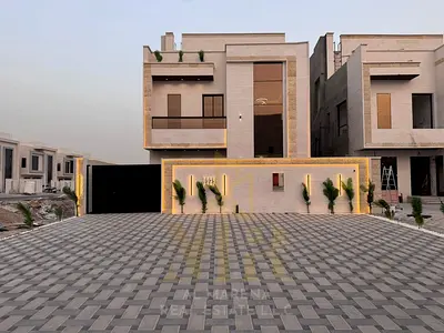 # Luxury Villa for Sale | 5 Master Bedrooms + Swimming Pool + Central Air Conditioning | Syrian Sto