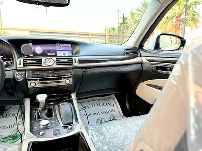 صورة مصغرة 19 لـ 2013 Lexus LS-SERIES