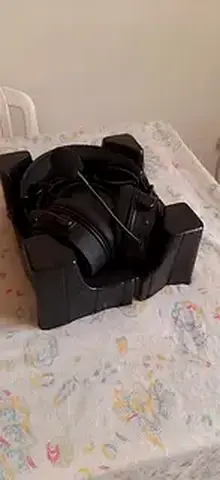 FREE DELIVERY! Brand new headphones