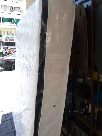 King size mattress 180x200cm Top pillow mattress. Same day delivery available
