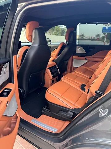 صورة 11 لـ 2022 Lincoln AVIATOR
