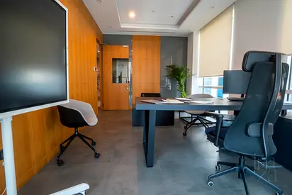 Fitted Office | Prime Bay Square Location