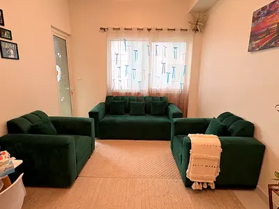 Dark Green Velvet 3-Piece Sofa Set — Good Condition