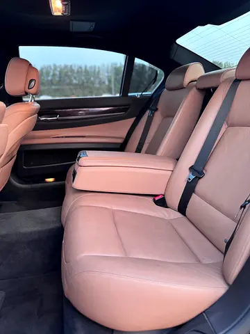 2015 BMW 7-SERIES 缩略图 12