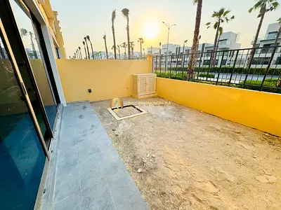 Single Row 4BR | Big Layout | Fitted Appliances