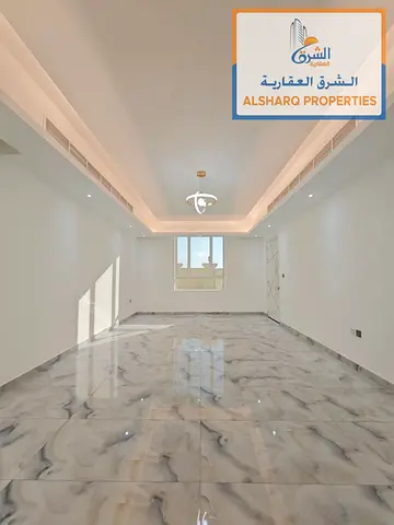 فيلا للإيجار السنوي في العامرة – عجمان، جديدة أول ساكن، بتصميم عصري وتشطيبات فاخرة.