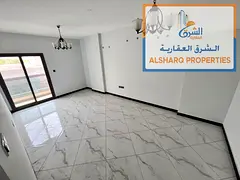 Apartment 2 - Separate living room, 2 bathrooms, open view, central air conditioning and cooling