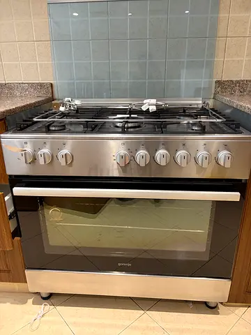 Gorenje Gas Oven 5 burners with LPG gas cylinder