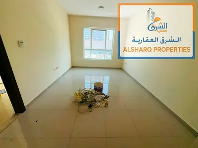 فرصة مميزة للسكن في النعيمية 1 مقابل مدرسة الحكمة مباشرة، بموقع حيوي قريب من جميع الخدمات. غرفة وصالة بمساحة كبيرة
