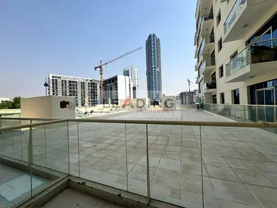 ELEGANT AND HUGE 1BHK CORNER UNIT AMAZING FINISHING CHEAPEST IN PRICE