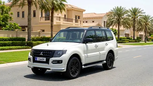 AED 1,160/month | 0 Downpayment | Free 3 Months Warranty | 30 Day Return | MITSUBISHI PAJERO 2020