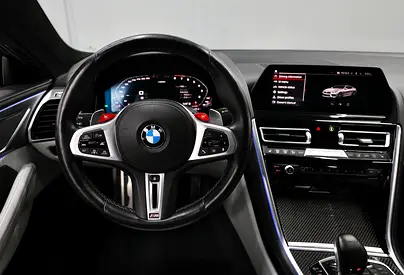 2022 BMW M8 thumbnail 17