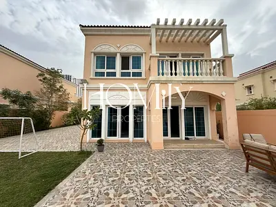 2BHK + Maid | HUGE LAYOUT | SMART INVESTMENT