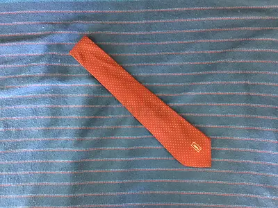 Original Vintage YVES SAINT LAURENT (PARIS) Classic Silk Tie