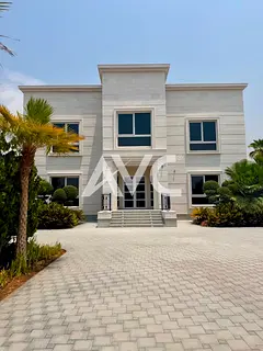 Huge 6BR Independent Villa | Private Lift | Large Garden | Nad Al Shiba 4