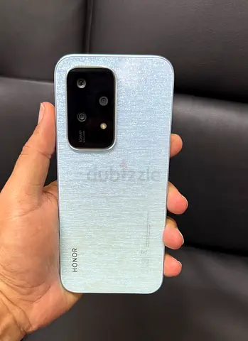 Honor 200 Lite - Storage 256GB Ram 8+8GB.camera 108MP.very good condition