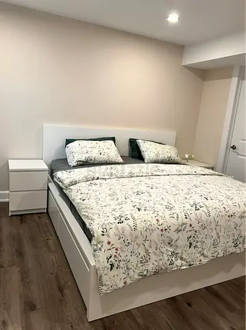 White IKEA MALM King Bed with Mattress – Excellent Condition