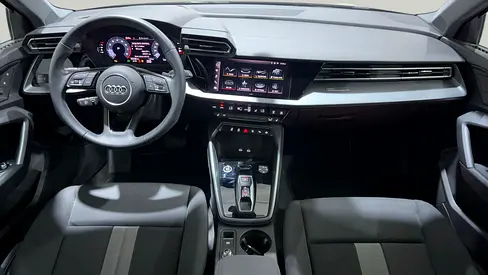 صورة 7 لـ 2025 AUDI A3