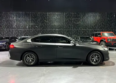 صورة مصغرة 6 لـ 2025 BMW 5-SERIES