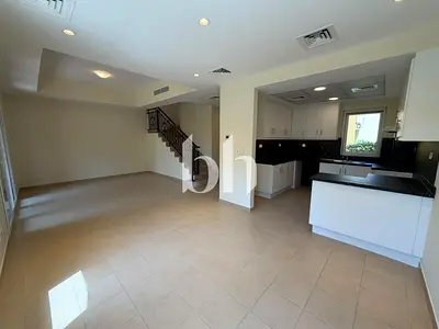 Great Condition | Backing Pool And Courts | Study