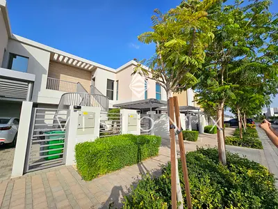 Sophisticated Living | Premium Townhouse | Ready to Move