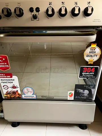 Super General Free Standing Gas/Electric Cooker