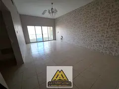 3 bedrooms and a very large living room Separate and spacious living room Master bedroom 3 bathrooms