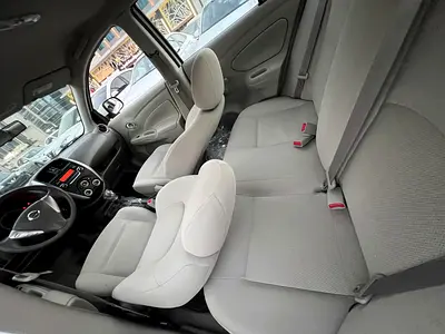 2023 Nissan SUNNY 照片 14