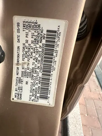 1999 Lexus LX-SERIES photo 6
