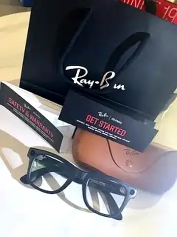 Ray-Ban Meta Gen 2 Large Matte – Transition Lenses – Almost New