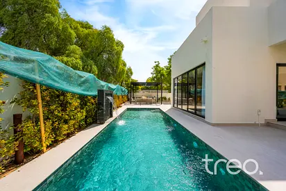 Renovated | Extended | High End Finishings